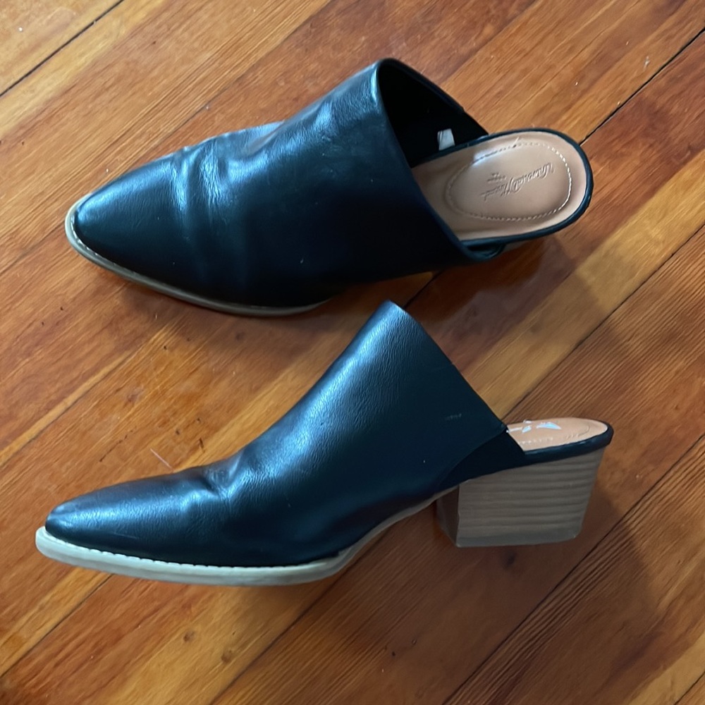 Universal Thread Black Slip Boot - image 4